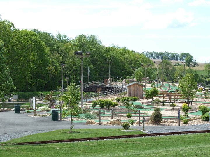 Bear Rock Junction Mini Golf, 8181 Rt 309 (New Tripoli, PA)
